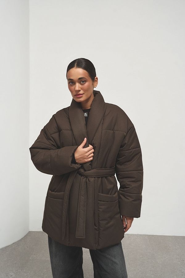 Kurtka puchowa przedłużona z paskiem chekoladowa kurtkapuch17/11 № 1