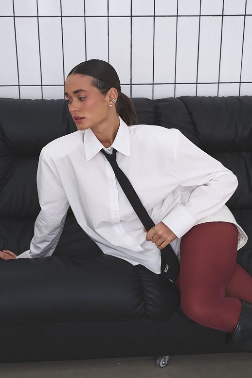 Bawełniana koszula z poduszkami biała