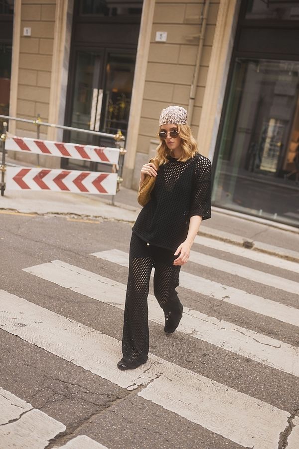 Koronkowy garnitur T-shirt + spodnie czarny 8283SW/1 #RU#  8283SW/1 № 2