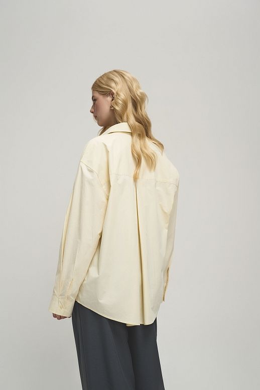 Gładka koszula oversize masełkowa