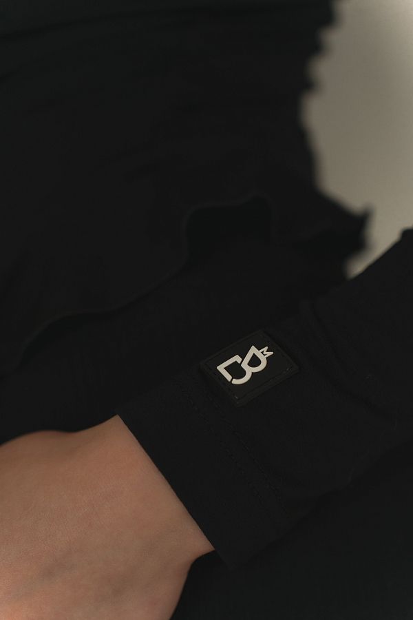 Longsleeve czarny z falbanką long15/14 № 4