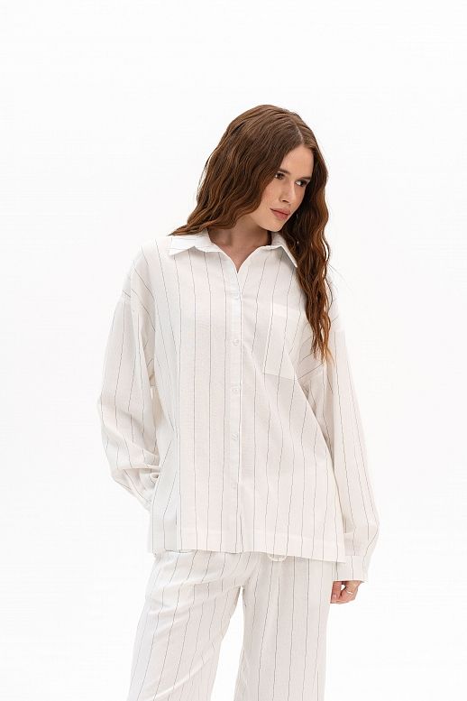 Lniana koszula z długim rękawem biała